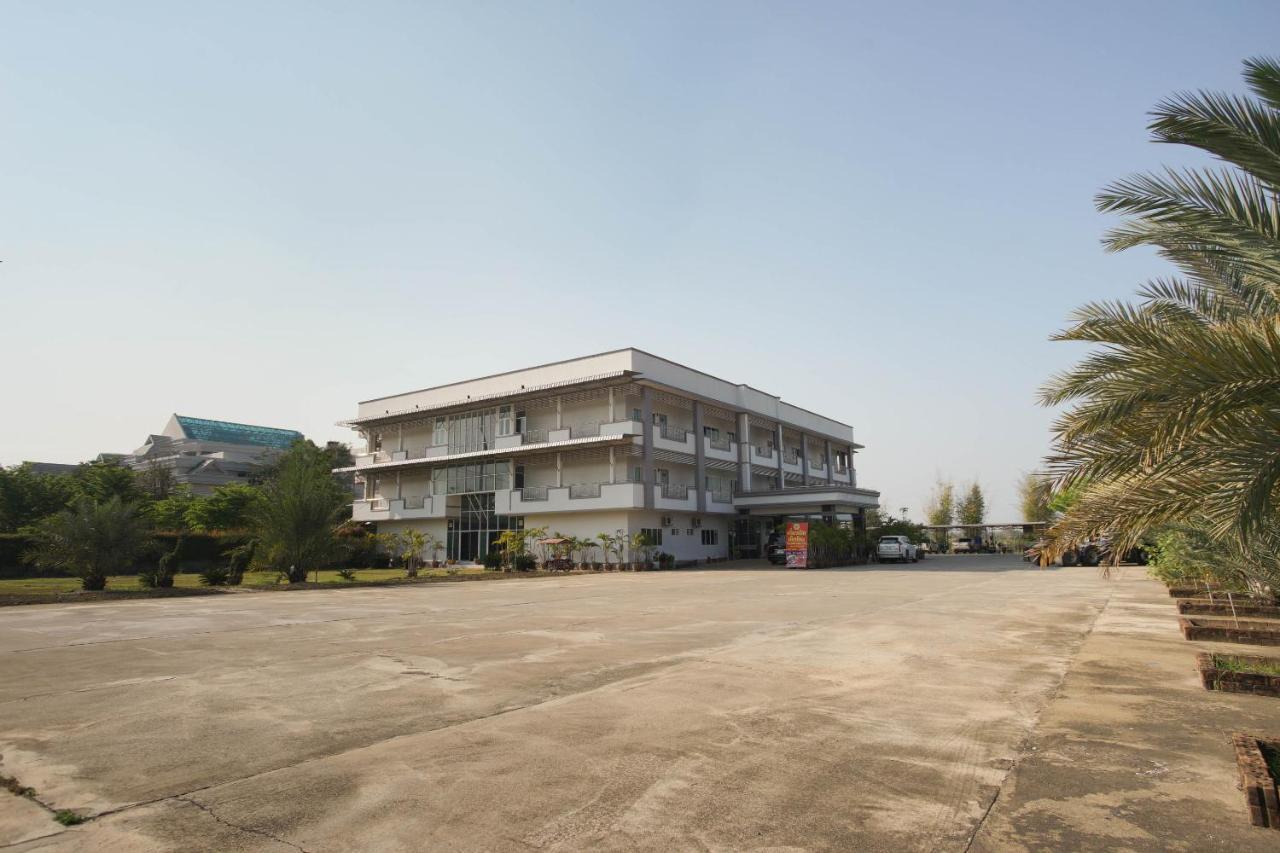 Oyo 75394 Sakthong Grand Hotel เชียงของ ภายนอก รูปภาพ