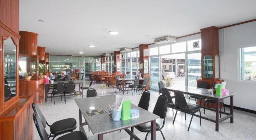 Oyo 75394 Sakthong Grand Hotel เชียงของ ภายนอก รูปภาพ