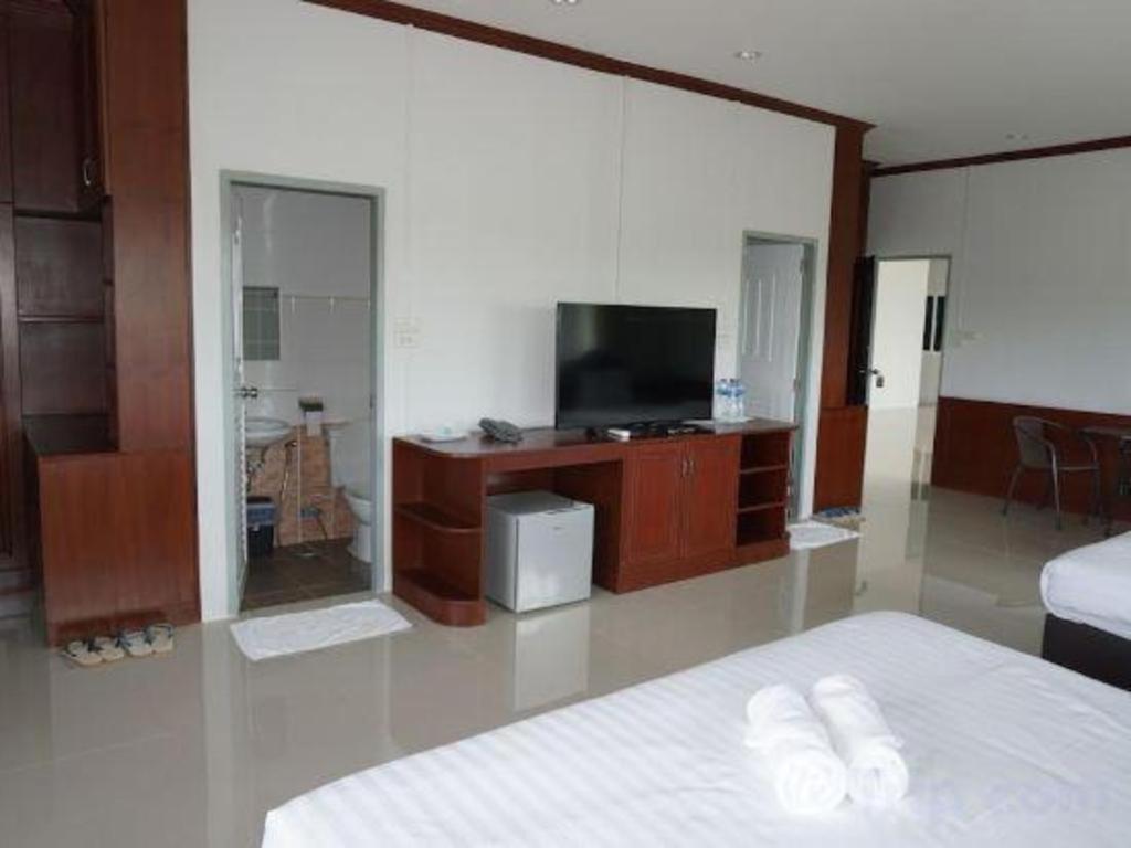 Oyo 75394 Sakthong Grand Hotel เชียงของ ภายนอก รูปภาพ