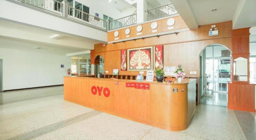 Oyo 75394 Sakthong Grand Hotel เชียงของ ภายนอก รูปภาพ